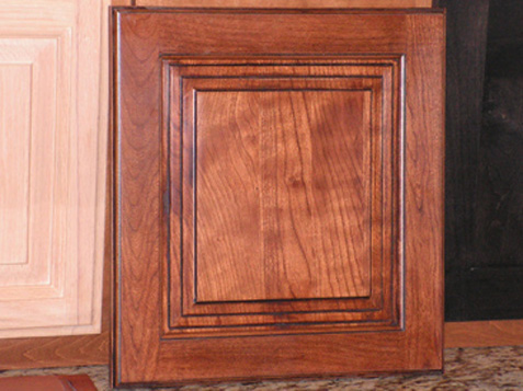 Door with evenly stepped Panel Profile