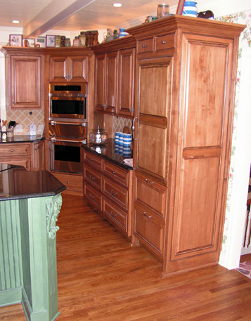 Custom Kitchen - Refrigerator Cabinet
