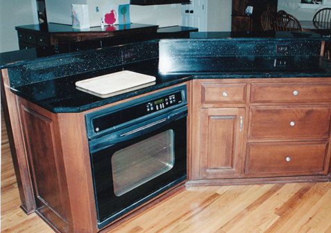 Base Cabinet with Oven