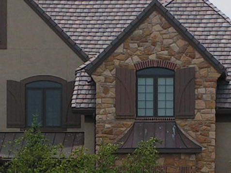 V-Groove Shutters with radius cross-members